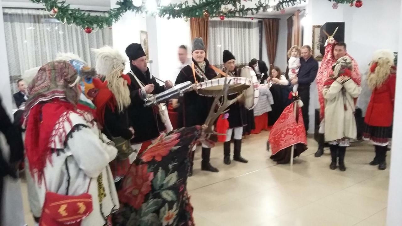 Pensiunea Poiana Soarelui Brates Екстер'єр фото